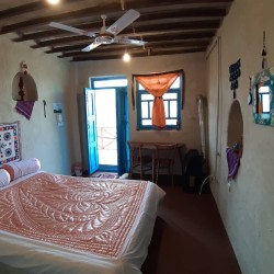 اتاق ممرز اقامتگاه اکولوژ ساسنگ