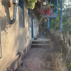 اتاق دورهمی اقامتگاه اکولوژ ساسنگ