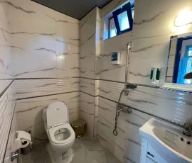 اتاق لیلکی اقامتگاه اکولوژ ساسنگ